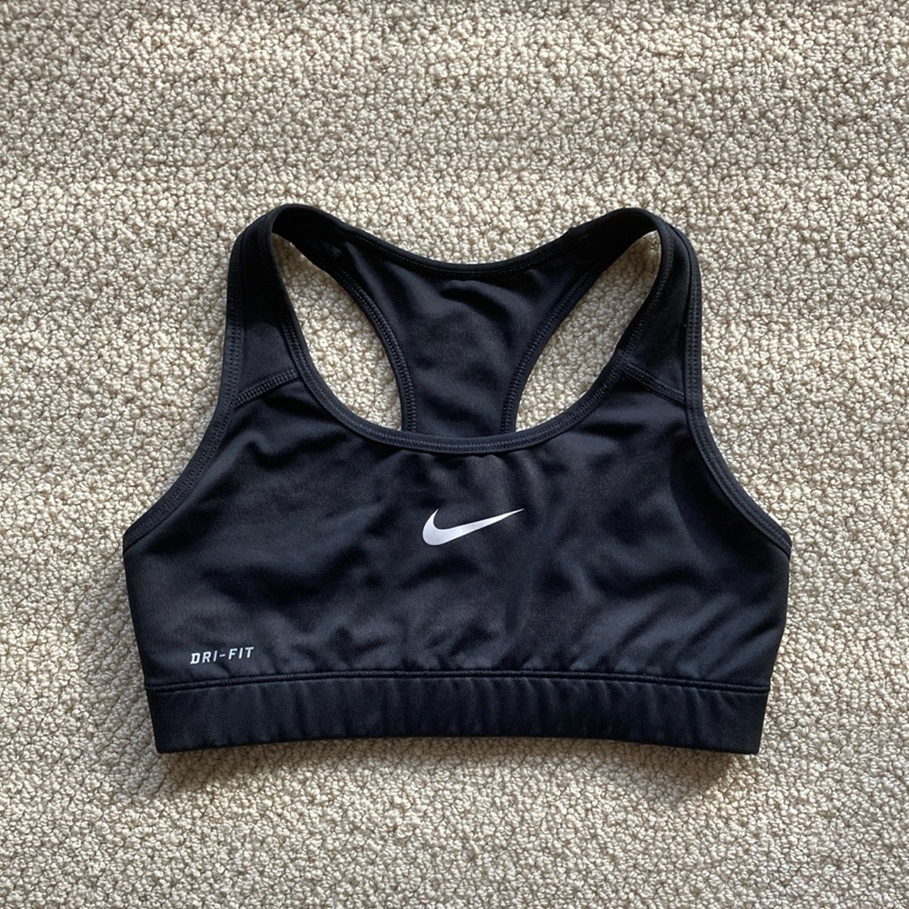 Nike Pro Dri-FIT Sports Bra Medium Support Black Size Small Like New Unpadded